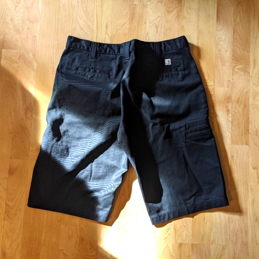 NWT Carhartt Shorts - Size 38